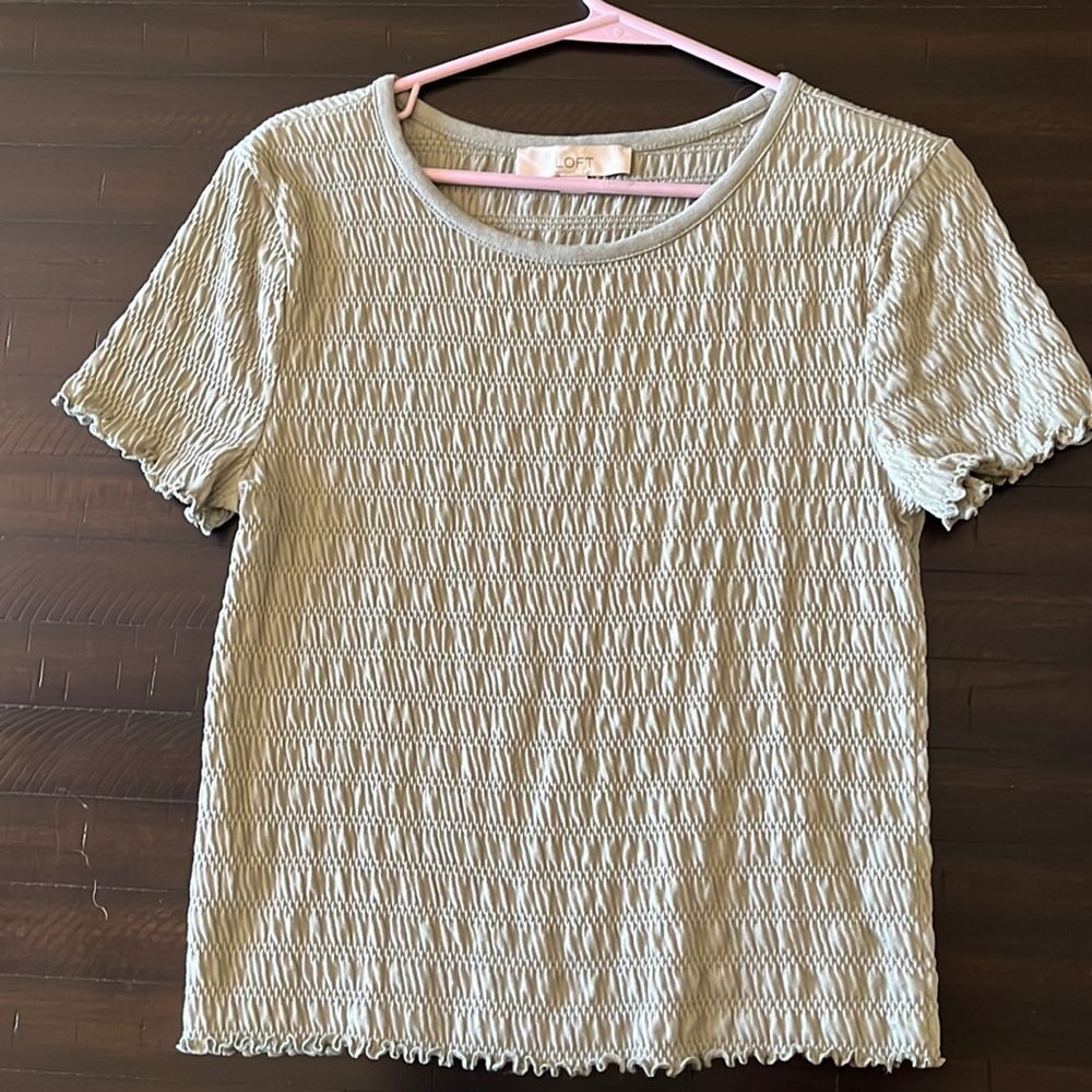Loft short sleeve top.